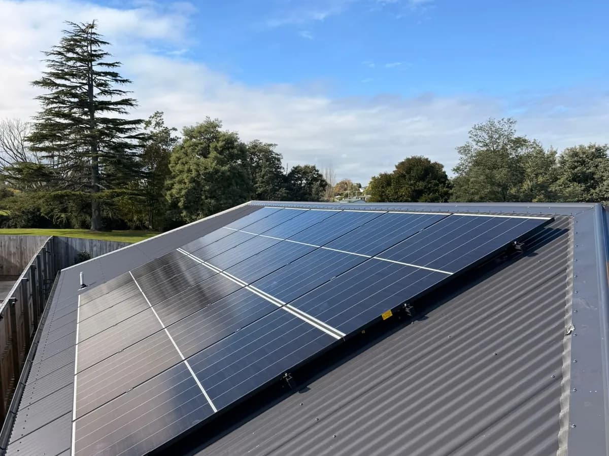 A 5.2kW EFS Solar array on a home in Hamilton, Waikato