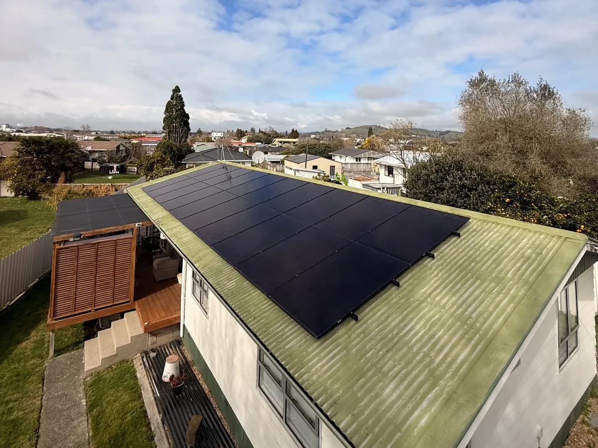 A 9.1kW EFS Solar array on a home in Morrinsville, Waikato