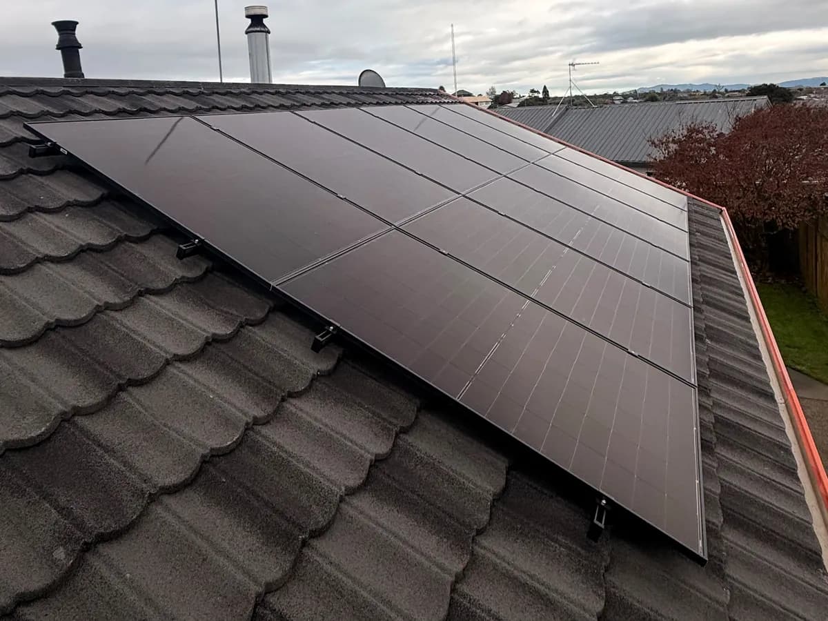 A 5.5kW EFS Solar array on a home in Nawton, Hamilton, Waikato