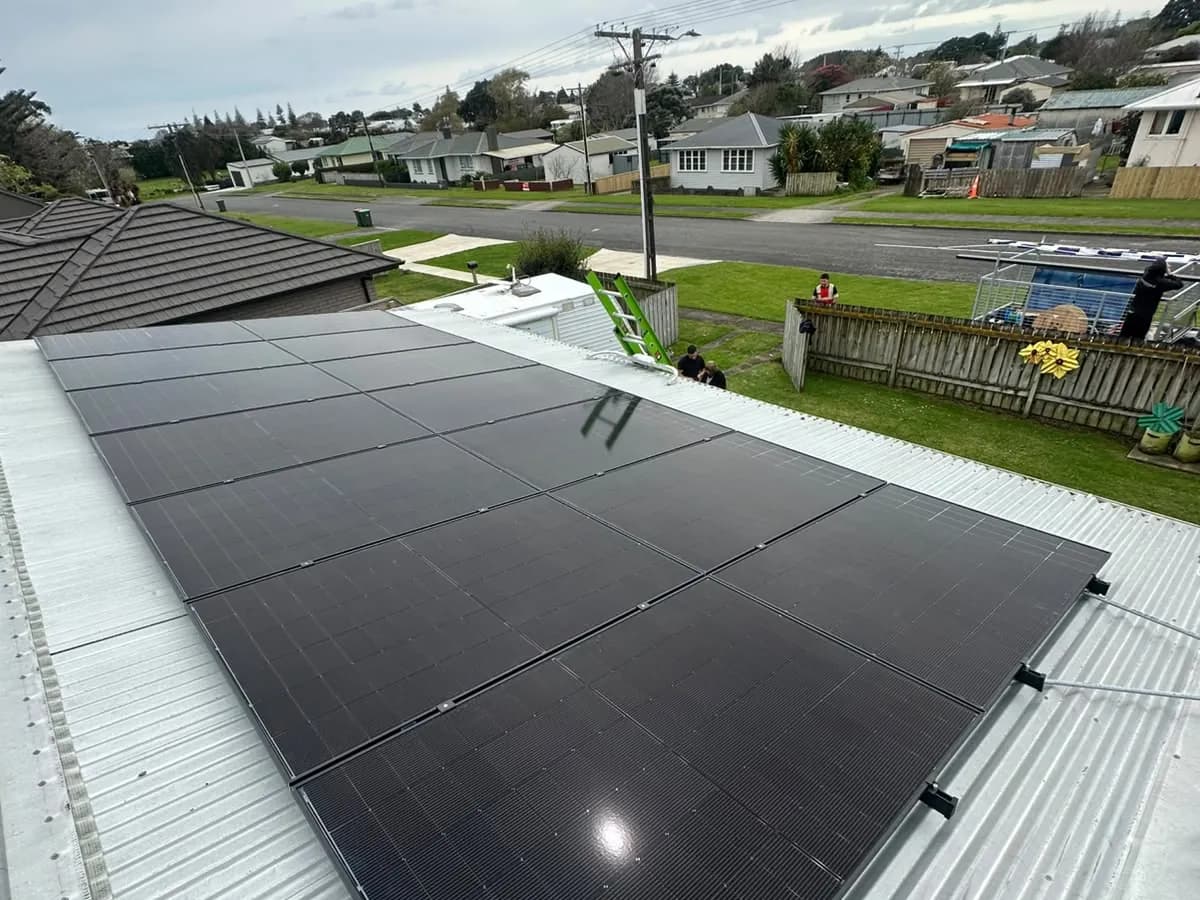 A 6.37kW EFS Solar array on a white metal roof in Waitara, Taranaki